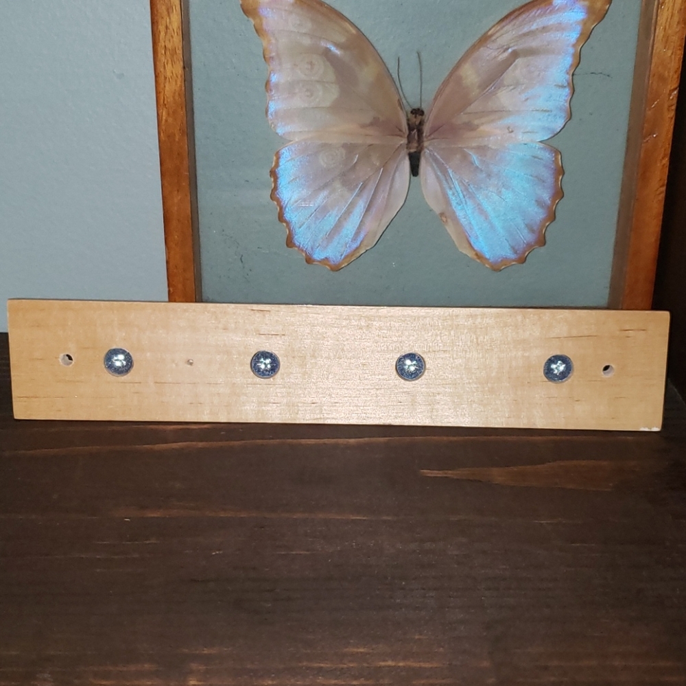 New Handy Key 4 Hook Rack - Picture 2 of 7